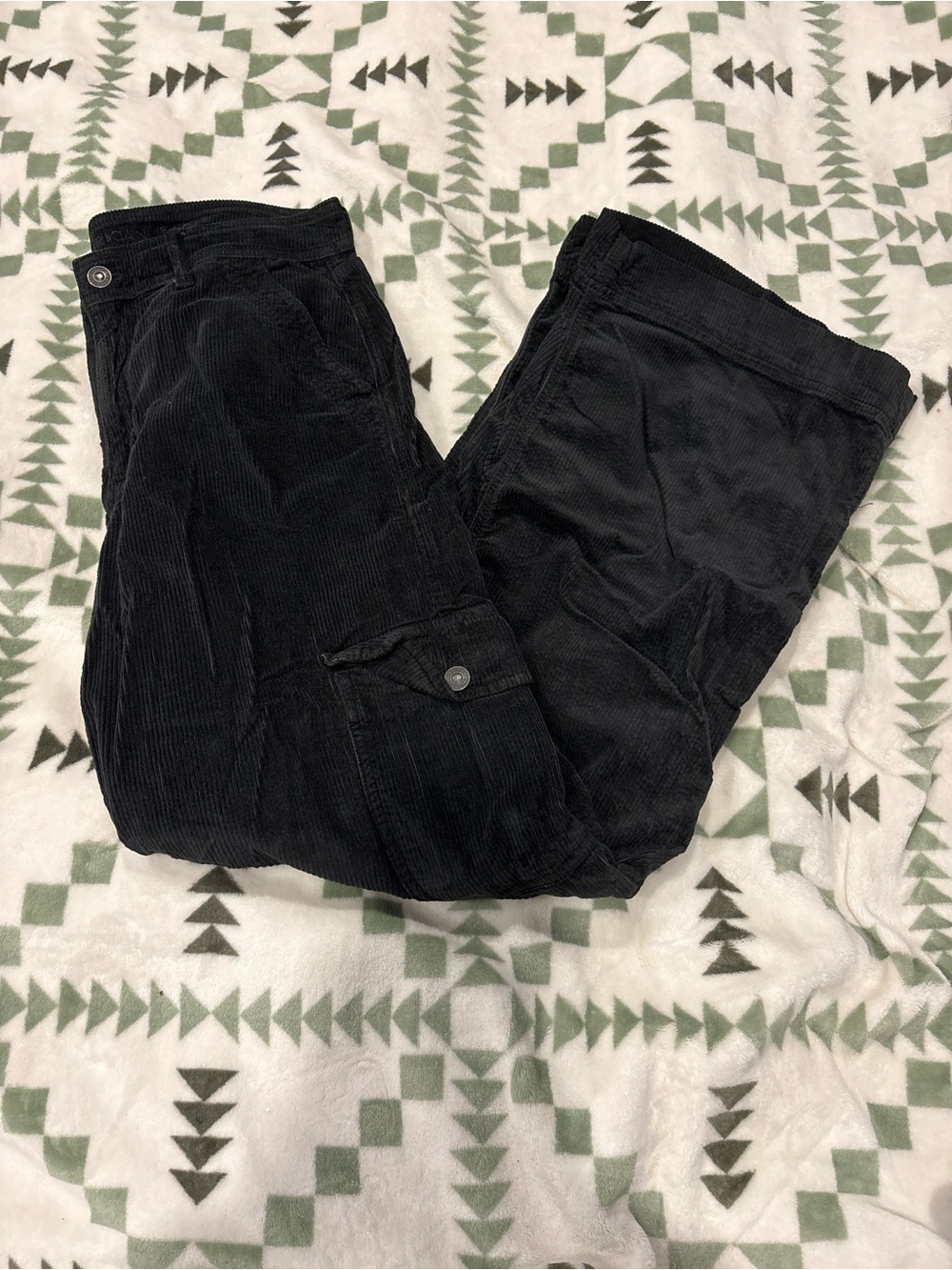 American eagle Black Corduroy Cargo Pants